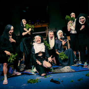Official promofoto Dark Habits Simon Van Schuylenbergh c Maryan Sayd roosje mestdagh