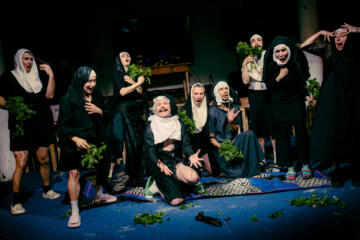 Official promofoto Dark Habits Simon Van Schuylenbergh c Maryan Sayd roosje mestdagh